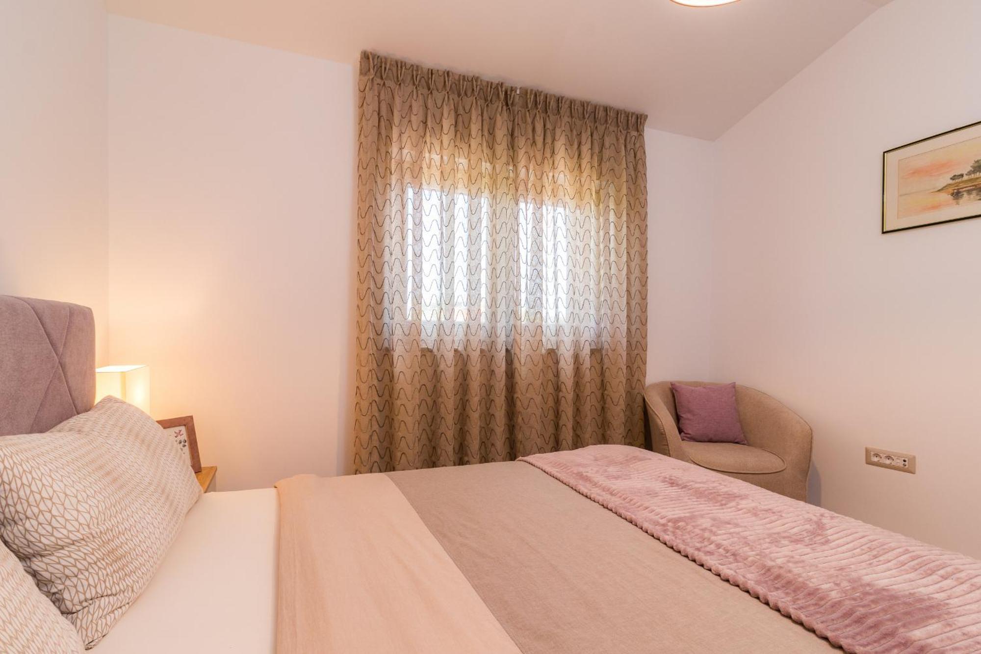 Villa Roma Near Pula For 6 People With Private Pool Jadreški Buitenkant foto