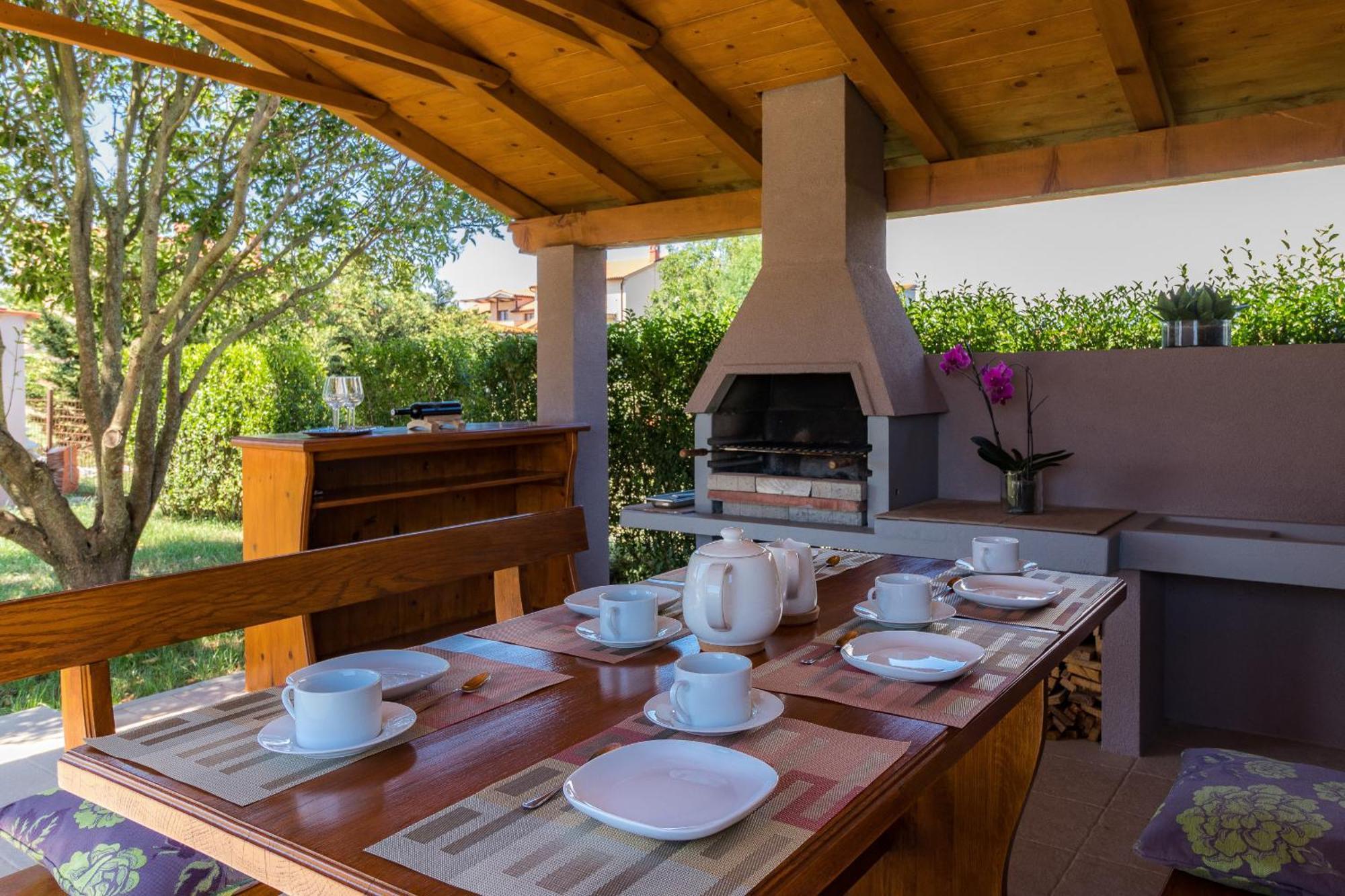 Villa Roma Near Pula For 6 People With Private Pool Jadreški Buitenkant foto