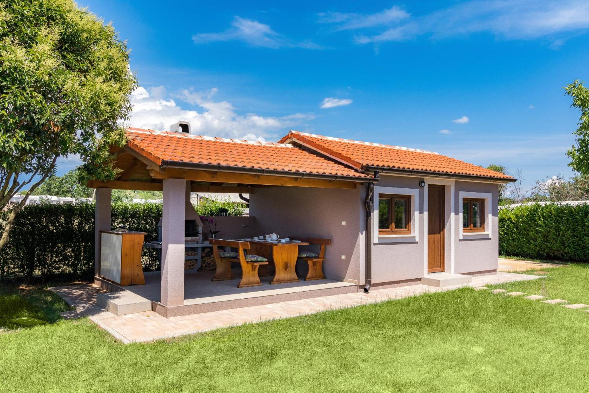 Villa Roma Near Pula For 6 People With Private Pool Jadreški Buitenkant foto